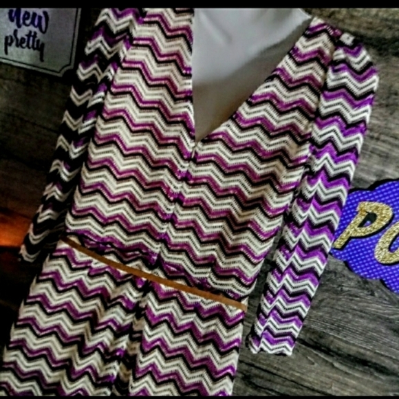 Ark & Co. Romper Size L Belted Cheveron Print - Picture 6 of 12
